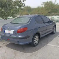۲۰۶ اس‌دی مدل ۸۹ ، رنگ آبی متالیک یا کاربنی|خودرو سواری و وانت|مشهد, کوه سنگی|دیوار