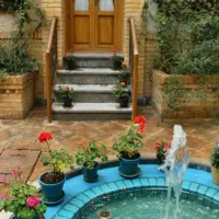 ویلایی۲طبقه /۲۴۰متر/تاپ لوکیشن سرباز /قیمت مناسب