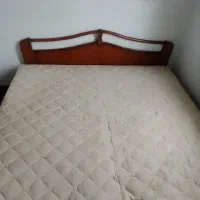 تخت و تشک و جاکفشی