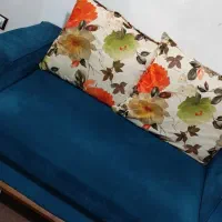 مبل راحتی ۶نفره تمیز