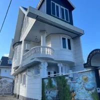 ویلا استخر دار ۳خواب نوساز لوکس فول امکانات کد ۴۰