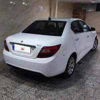 دنا پلاس توربو ۶ دنده دستی در حد صفر