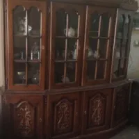 یک عدد ویترین چوبی منبت کاری سالم|بوفه، ویترین، کنسول|تهران, سید خندان (جلفا)|دیوار