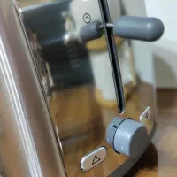 توستر نان مارک کنوود نو|اجاق گاز و لوازم برقی پخت‌وپز|اصفهان, خلجا|دیوار