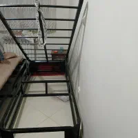 تخت خواب فلزی