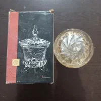 تعدادی ظرف نو با جعبه|ظروف سرو و پذیرایی|لاهیجان, کوی خزر|دیوار