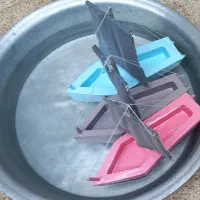 قایق مدل بادبانی (اسباب بازی)