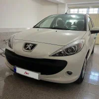 پژو ۲۰۷ مدل ۱۴۰۵ دارای بیمه بدنه شرکت و کارت طلایی