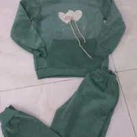 پیراهن مناسب یلدا و کاپشن و پافر و...