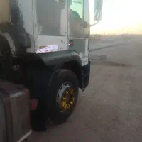 کامیون کشنده ایویکو ۴۴۰ مدل ۸۴|خودرو سنگین|قزوین, |دیوار