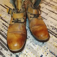 بوت یا پوتین چرمی اصل سایز 43