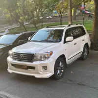 اجاره رنت / لندکروز/ با بهترین شرایط