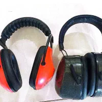 گوشی صدا گیر
