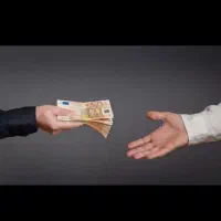 نیازمند ضامن رتبه اعتباری aوb|استخدام مالی، حسابداری، حقوقی|آباده, |دیوار