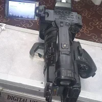 دوربین فیلمبرداری NX3