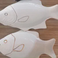 تعدادی ظرف در حد نو