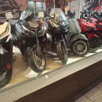 adv خشک خشک ۱۴۰۲|موتورسیکلت|شیراز, گویم|دیوار