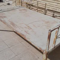 سه لنگه تخت اهنی