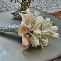 دسته گل عروس