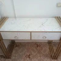 میز کاشت ناخنِ دو کشو و زیر دستی|آرایشگاه و سالنهای زیبایی|مشهد, جاهد شهر|دیوار