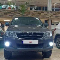 تویوتا هایلوکس 2013