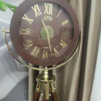 ساعت ایستاده