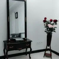 آینه و میز کنسول