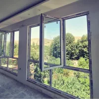 تولید و اجرای انواع پنجره عایق صداوحرارت،پوشش تراس|خدمات پیشه و مهارت|قم, انسجام|دیوار