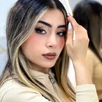 میکاپ و شنیون با تخفیف 40%