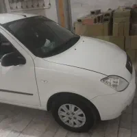 تیبا صندوق دار