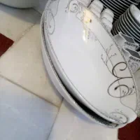 سرویس غذا خوری چینی ۱۸نفره کامل مارک Toos|ظروف سرو و پذیرایی|قم, پشت انبار نفت|دیوار