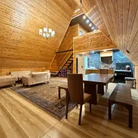 کلبه سوئیسی دوخواب|اجارهٔ کوتاه‌مدت ویلا و باغ|مرزیکلا, |دیوار