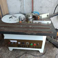 لبه چسبان منحنی