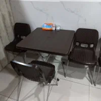 میز وصندلی|میز و صندلی غذاخوری|خرم‌آباد (تنکابن), |دیوار