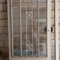 درب ورودی ساختمان و ضد سرقت و تعدادی درب