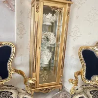 ویترین طلایی