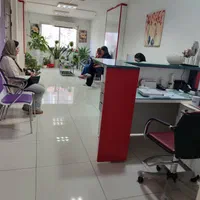 اجاره واحد پزشکی بر اصلی چهارراه گلسار|اجارهٔ دفتر کار، اتاق اداری، مطب|رشت, گلسار|دیوار
