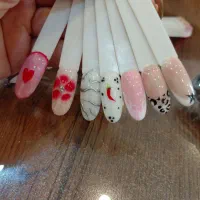 کاشت ناخن کاملا رایگان