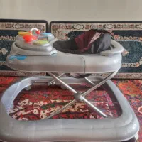 یک عدد رو ورک به رنگ توسی سالم و موزیکال|کالسکه و لوازم جانبی|کرج, حصارک پایین|دیوار