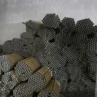 تیشو/لوله/لفاف|مواد شوینده و دستمال کاغذی|آبیک, |دیوار