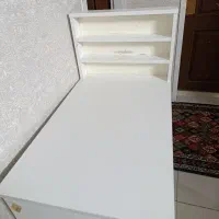 میزناخن|آرایشگاه و سالن‌های زیبایی|مشهد, زمرد|دیوار