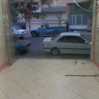 ۱۹ متر مغازه با ۴۰ متر انباری زیرزمین (توضیحات)|اجارهٔ مغازه و غرفه|قم, باغ شریفی|دیوار