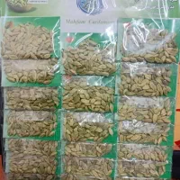 استخدام خانم در کارخانه صنایع غذایی