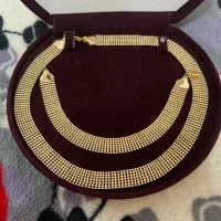 بدلیجات|بدلیجات|گلوگاه, |دیوار