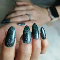 کاشت و ترمیم ناخن حرفه‌ای با متریال باکیفیت|خدمات آرایشگری و زیبایی|شاهین‌شهر, حافظ جنوبی|دیوار