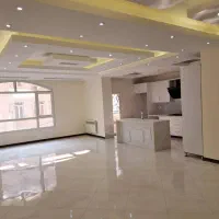 اپارتمان ۹۲ متری شاخه اصلی