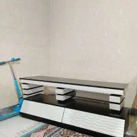 میز تلوزیون کاملا سالم