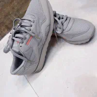 کفش ورزشی راحتی برند ریبوک در حد نو سایز ۳۷|کیف، کفش، کمربند|قم, پردیسان|دیوار