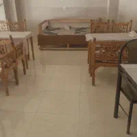 تخت و میز و صندلی