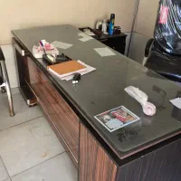 میز مدیریت صندلی انتظار وصندلی چرخ دار جلومیزی